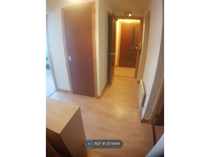 2 Bedroom Terraced House To Rent In Jute Street, Aberdeen, AB24