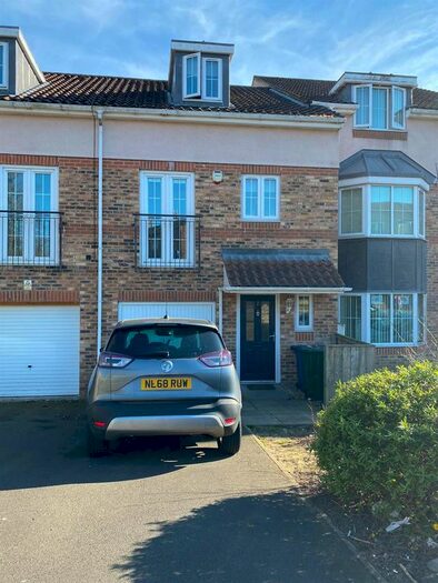 4 Bedroom Terraced House To Rent In Hawthorn Close, Benwell, Newcastle Upon Tyne, NE15