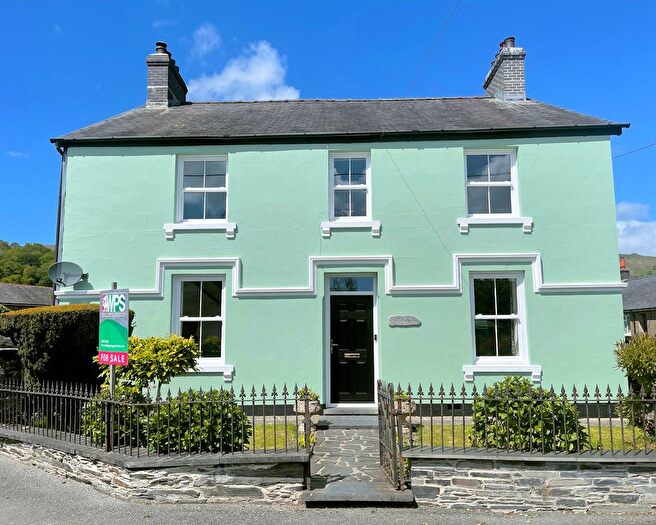 4 Bedroom Detached House For Sale In Pennal, SY20