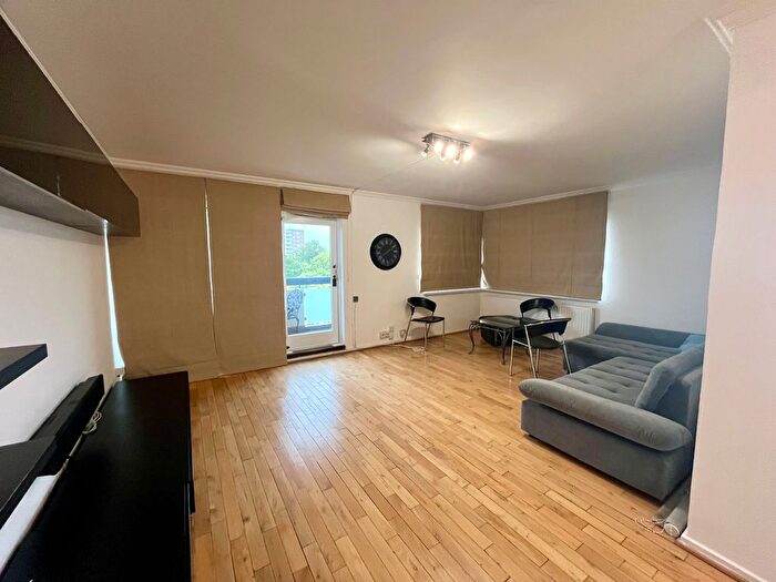 3 Bedroom Flat For Sale In Loudoun Road, St John's Wood, NW8