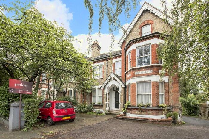 Studio To Rent In Thurlow Park Road, Dulwich, London, SE21