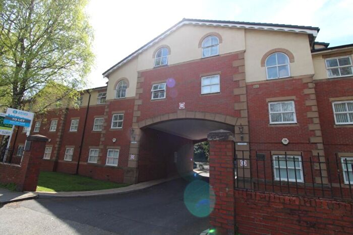 2 Bedroom Apartment To Rent In Aigburth Road, Aigburth, L17