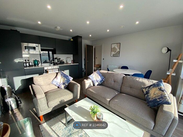 2 Bedroom Flat To Rent In Crump Street, Liverpool, L1