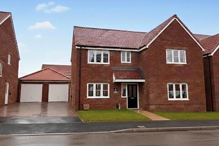 4 Bedroom Detached House For Sale In "Willington" At Primrose Close, Cringleford, Norwich, NR4