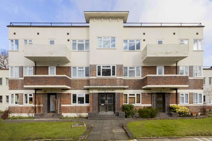 3 Bedroom Flat To Rent In Eaton Rise, London, W5