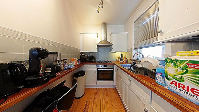 1 Bedroom Flat For Sale In Hindes Road, Harrow, Middlesex, HA1