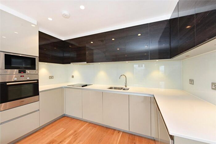 1 Bedroom Flat To Rent In Rathbone Market, E16