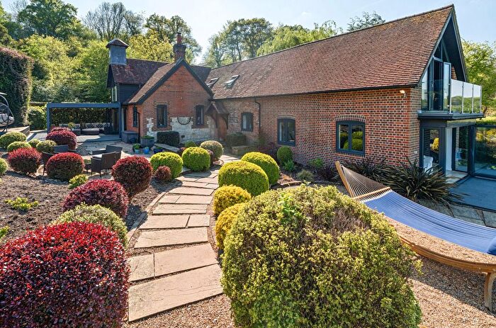 5 Bedroom Detached House For Sale In Blackmoor, Liss, GU33