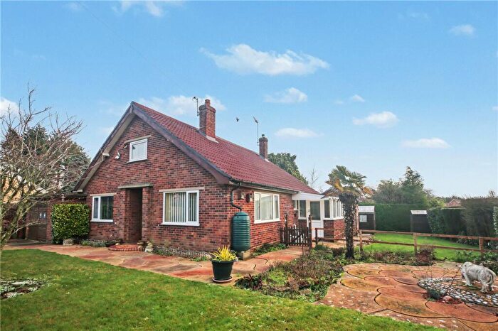 3 Bedroom Bungalow For Sale In Low Bungay Road, Loddon, Norwich, Norfolk, NR14