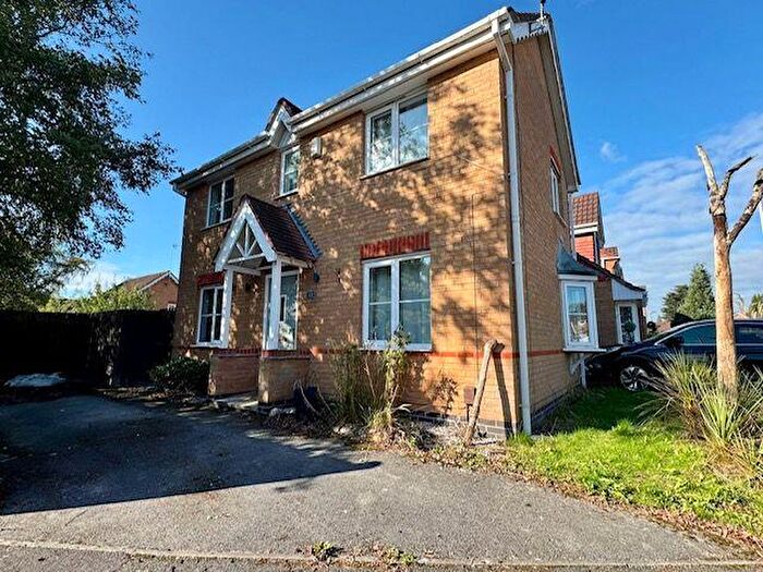 3 Bedroom Semi-Detached House For Sale In Chedworth Drive, Baguley, Manchester, M23