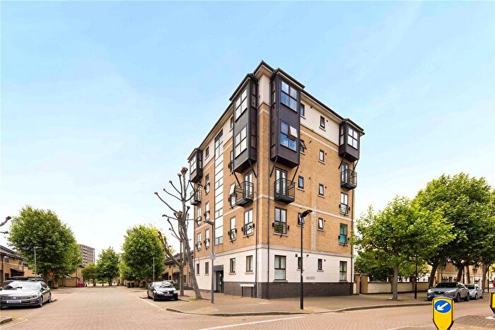 2 Bedroom Flat To Rent In Parr House, Beaulieu Avenue, London, E16