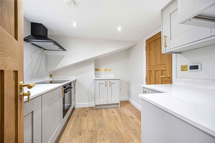 1 Bedroom Flat To Rent In Lorne Street, Reading, RG1