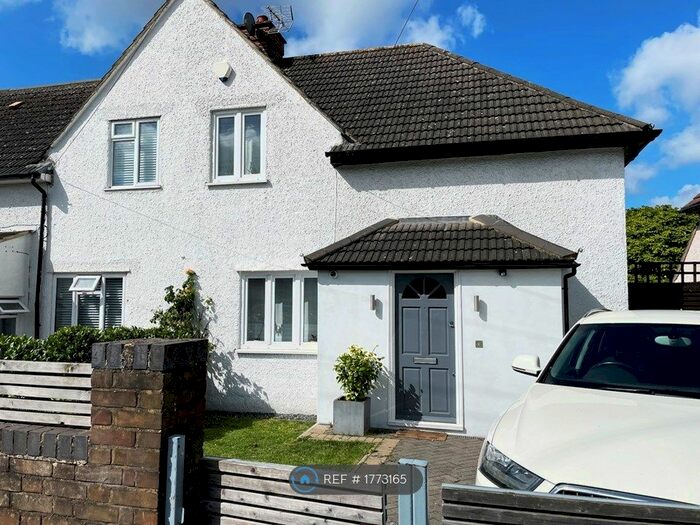 2 Bedroom End Of Terrace House To Rent In Windsor Road, Thornton Heath, CR7