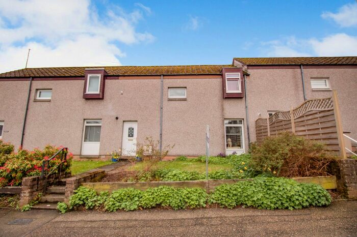 2 Bedroom Terraced House For Sale In Hillside Place, Peterculter, Aberdeen, AB14