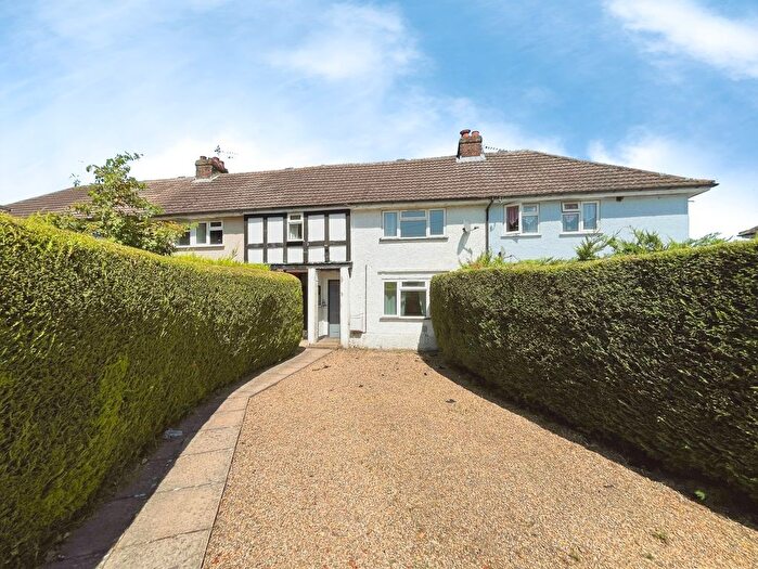 5 Bedroom Terraced House To Rent In Magna Road, Englefield Green, Egham, Surrey, TW20