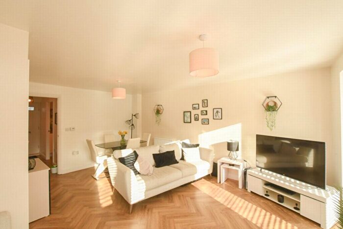 3 Bedroom End Of Terrace House For Sale In Mill Road, Deal, CT14
