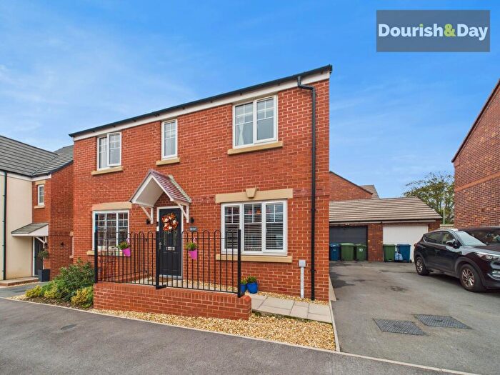 4 Bedroom Detached House For Sale In Harris View, Stone, ST15