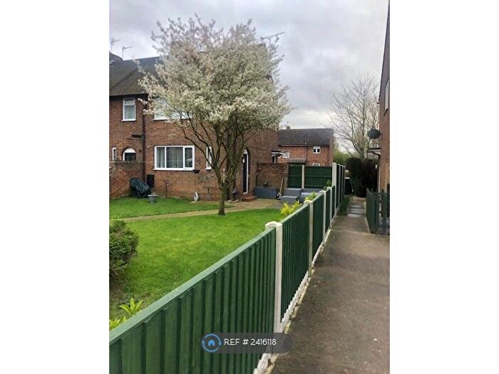 2 Bedroom End Of Terrace House To Rent In Wellington Road, Lindholme, Doncaster, DN7