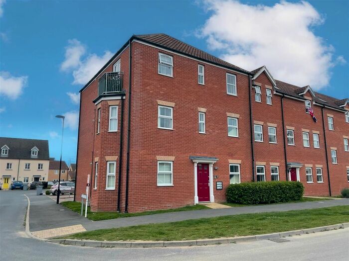 2 Bedroom Flat To Rent In Sandown Drive, Bourne, PE10