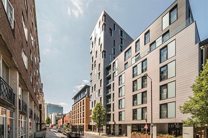 Studio To Rent In Luxe Tower, Dock Street, Tower Hill, Aldgate London, E1