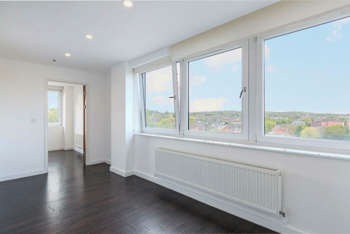 1 Bedroom Flat To Rent In Cherrydown East, SS16