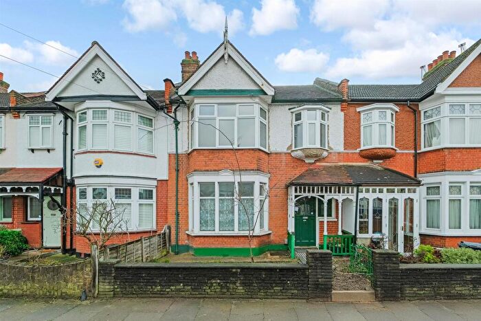 3 Bedroom Terraced House To Rent In Cowley Road, Ilford, IG1