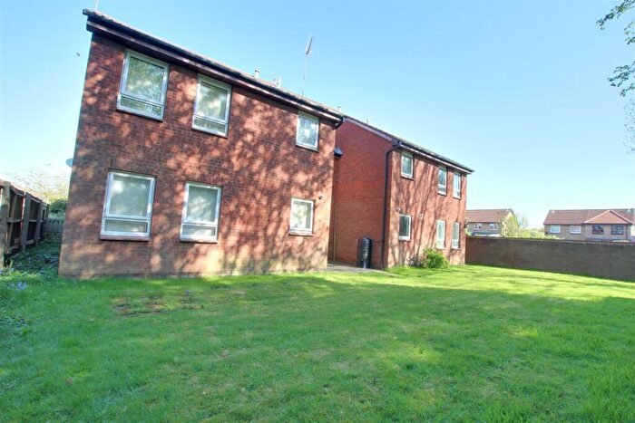 1 Bedroom Flat For Sale In Mallard Close, Copandale Road, Beverley, HU17