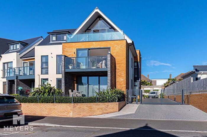 2 Bedroom Flat For Sale In Meraki, Cellars Farm Road, Hengistbury Head, BH6