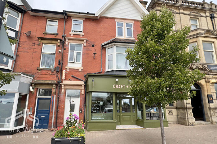 1 Bedroom Flat To Rent In Woodlands Road, Lytham St. Annes, Lancashire, FY8