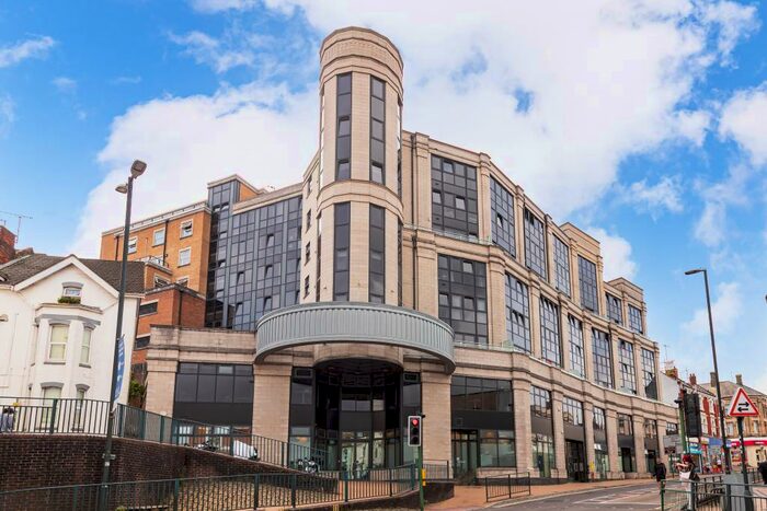 2 Bedroom Flat To Rent In Commercial Road, , Bournemouth, BH2