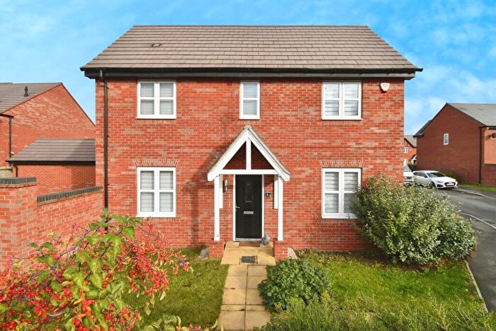 3 Bedroom Detached House For Sale In Durrad Drive, Oadby, Leicester, LE2