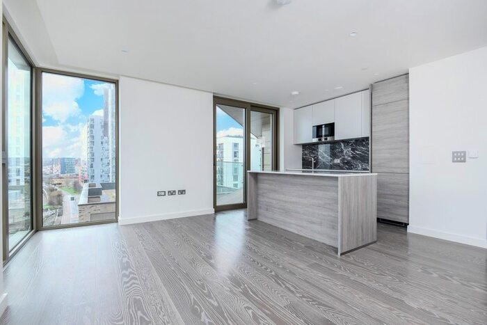 2 Bedroom Flat To Rent In The Lighterman, Pilot Walk, Lower Riverside, Greenwich Peninsula, SE10