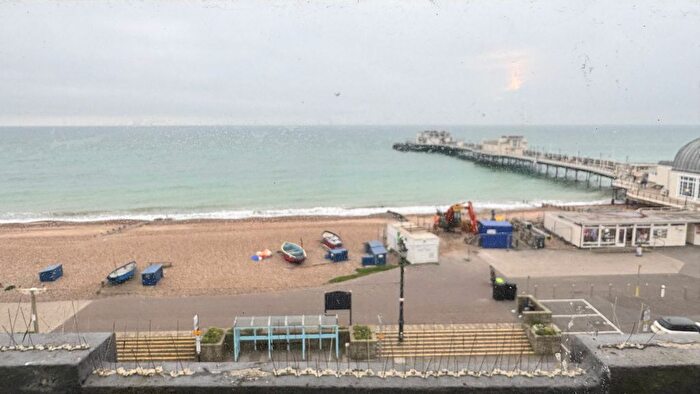 1 Bedroom Flat To Rent In Marine Parade, Worthing, BN11