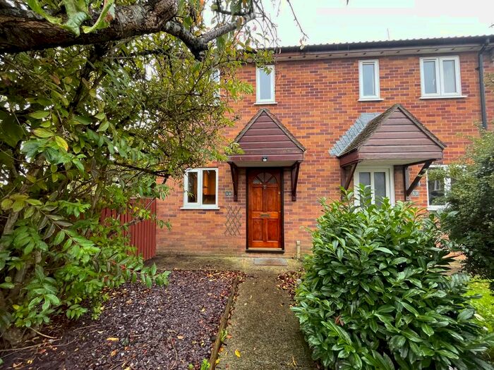 2 Bedroom Property To Rent In Derwent Way, Yeovil, BA21