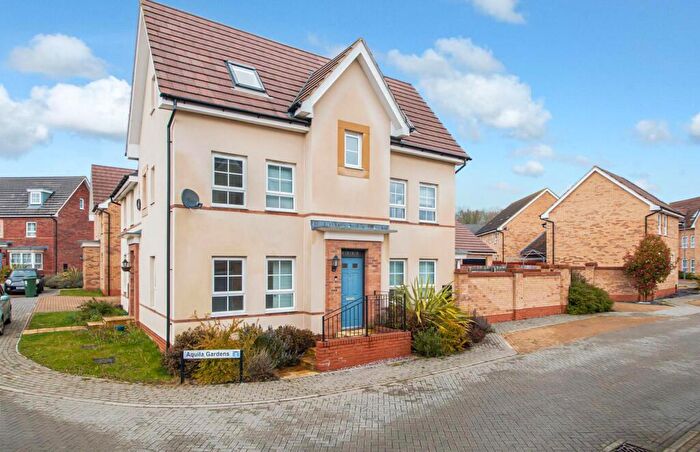 4 Bedroom Semi-Detached House To Rent In Aquila Gardens, Fairfields, Milton Keynes, MK11