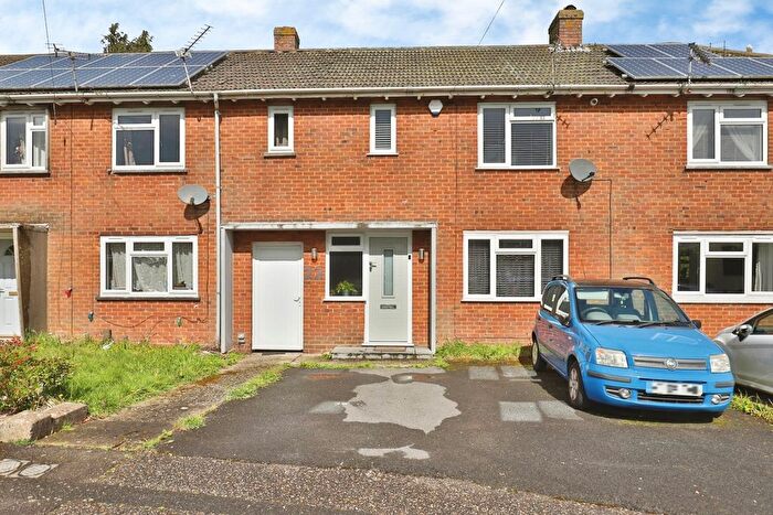 3 Bedroom Terraced House For Sale In Frost Road, Bournemouth, Dorset, BH11