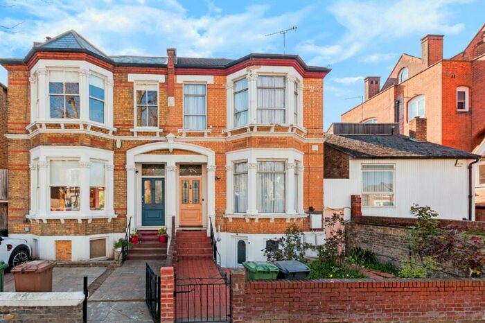 1 Bedroom Apartment To Rent In Jerningham Road, London, SE14