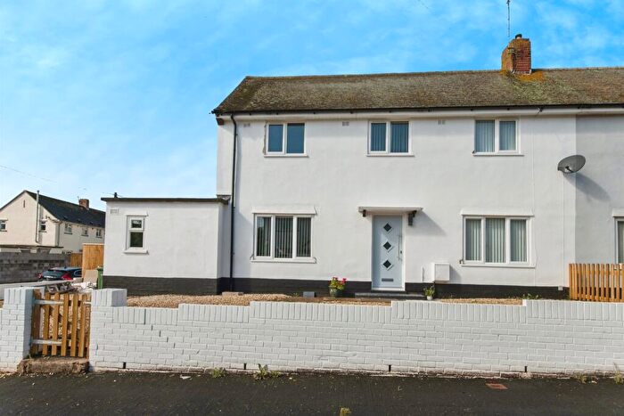 3 Bedroom Semi-Detached House For Sale In Bradfield Road, Exeter, EX4