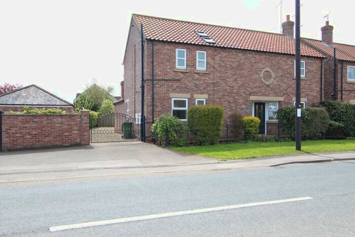 4 Bedroom Detached House To Rent In Main Street, Beeford, Driffield, YO25