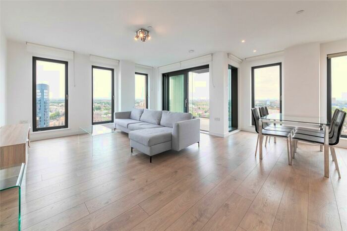 3 Bedroom Apartment To Rent In Legacy Tower, Great Eastern Road, London, E15