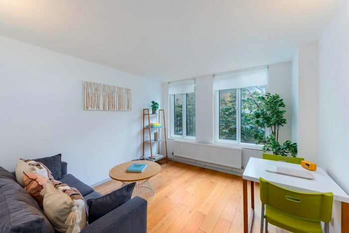 2 Bedroom Flat To Rent In Stukeley Street, Covent Garden, WC2B