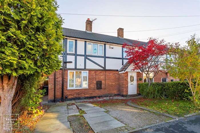 3 Bedroom Terraced House For Sale In Everest Road, Atherton, M46