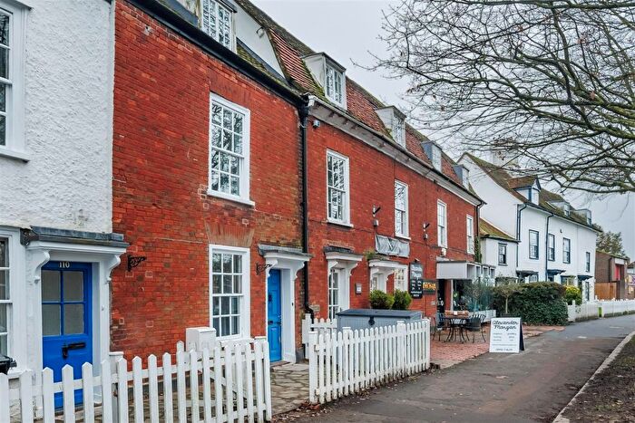 2 Bedroom Terraced House For Sale In High Street, Epping, CM16