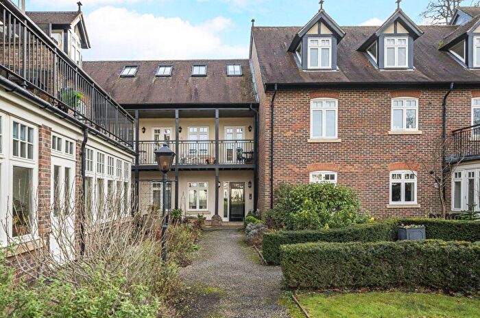 3 Bedroom Property For Sale In Horsham Road, Bramley, Guildford, GU5