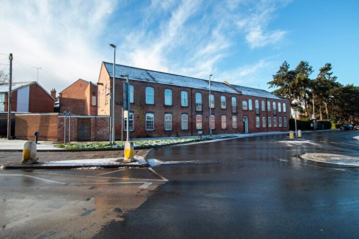 2 Bedroom Flat For Sale In Clifton Road, Ruddington, Nottingham, NG11