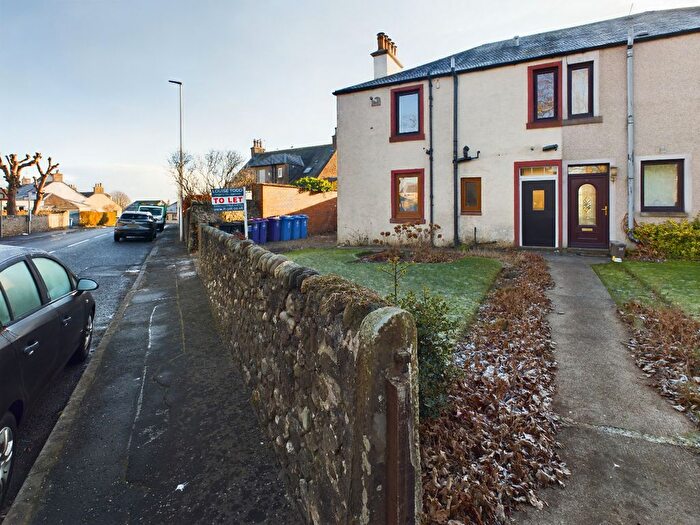 2 Bedroom Flat To Rent In Arbroath Road, Angus, Carnoustie, DD7