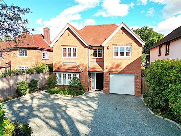 4 Bedroom Detached House To Rent In Mitchell Walk, Amersham, HP6