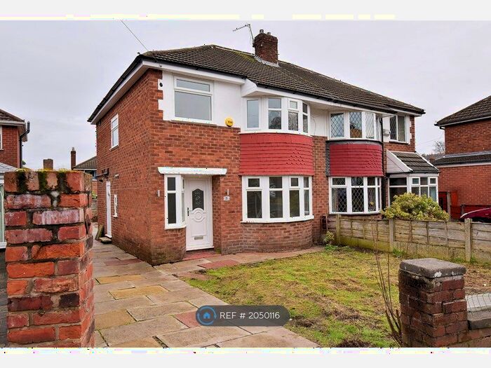3 Bedroom Semi-Detached House To Rent In Rutland Road, WA14