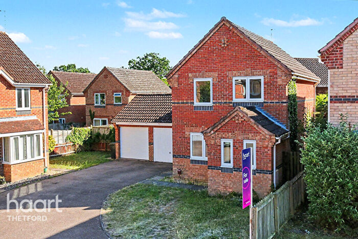 3 Bedroom Detached House For Sale In Mallow Road, Thetford, IP24