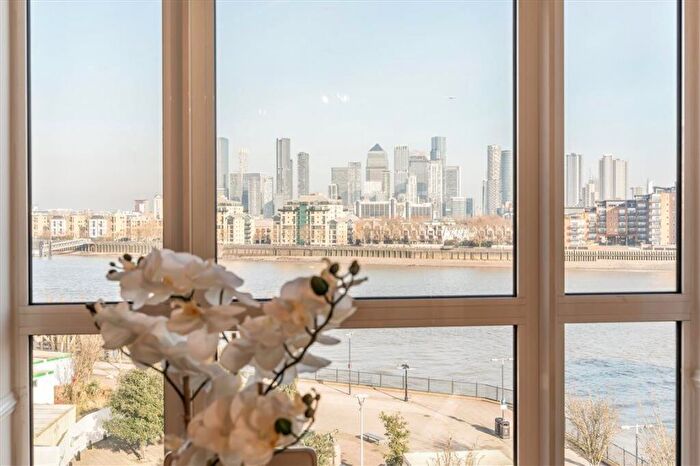 2 Bedroom Flat For Sale In Greenfell Mansions, Greenwich, SE8